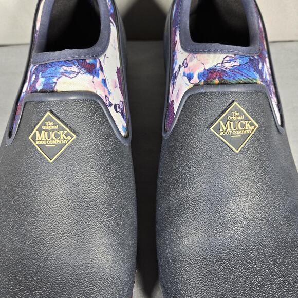 Muck Boot Company Garden Shoes Womens Size 11 Navy Floral Slip On Waterproof - Picture 7 of 10